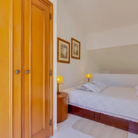 Small 4pax -shared Pool @ Homesbyfc Feriehus