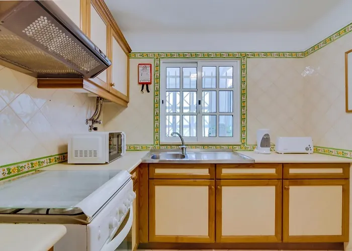 Small 4pax -shared Pool @ Homesbyfc * アルブフェイラ